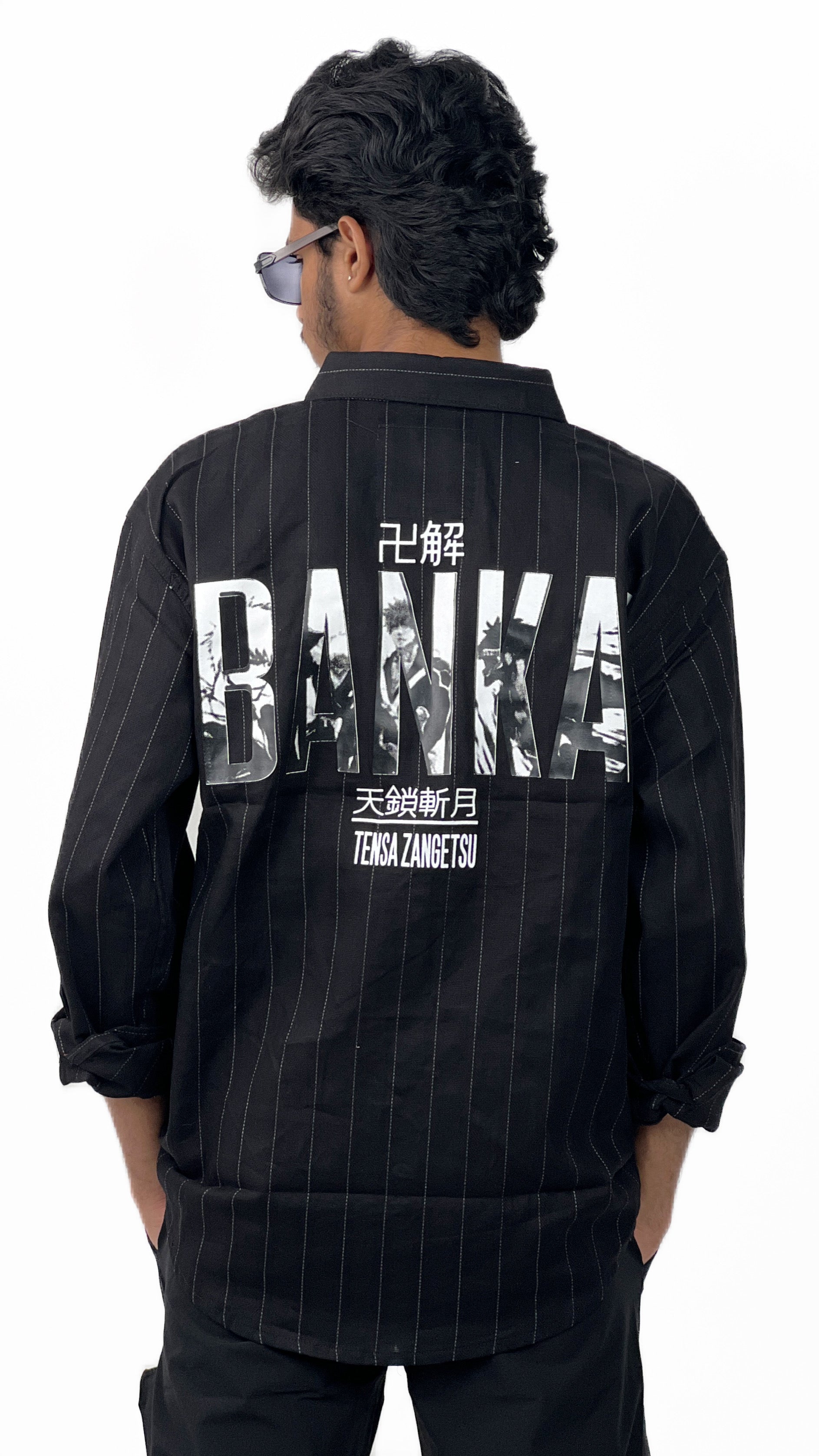 STIFF FABRIC BACK PRINTED SHIRT-BLACK