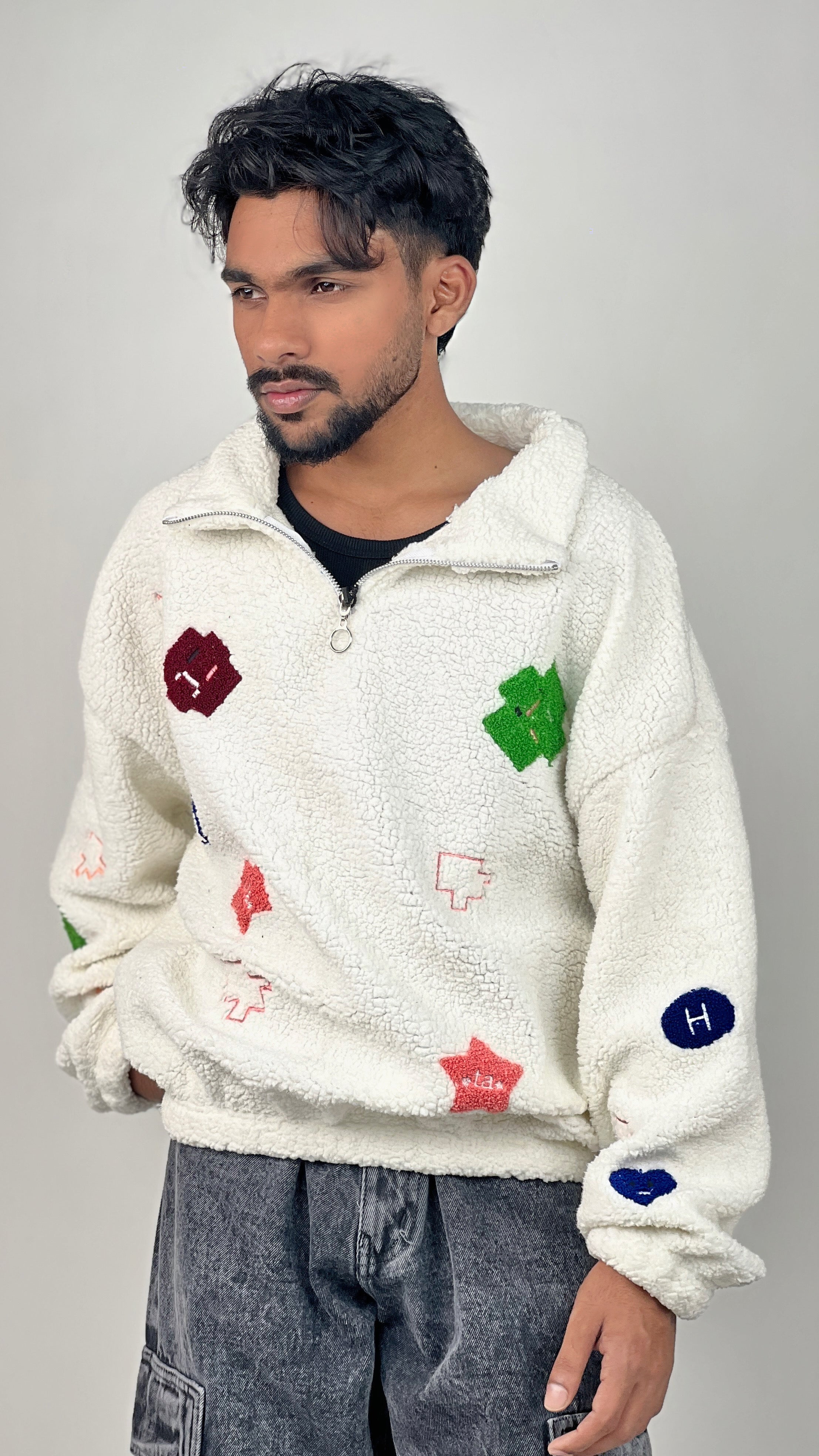 PRINTED HIGH NECK FLEECE