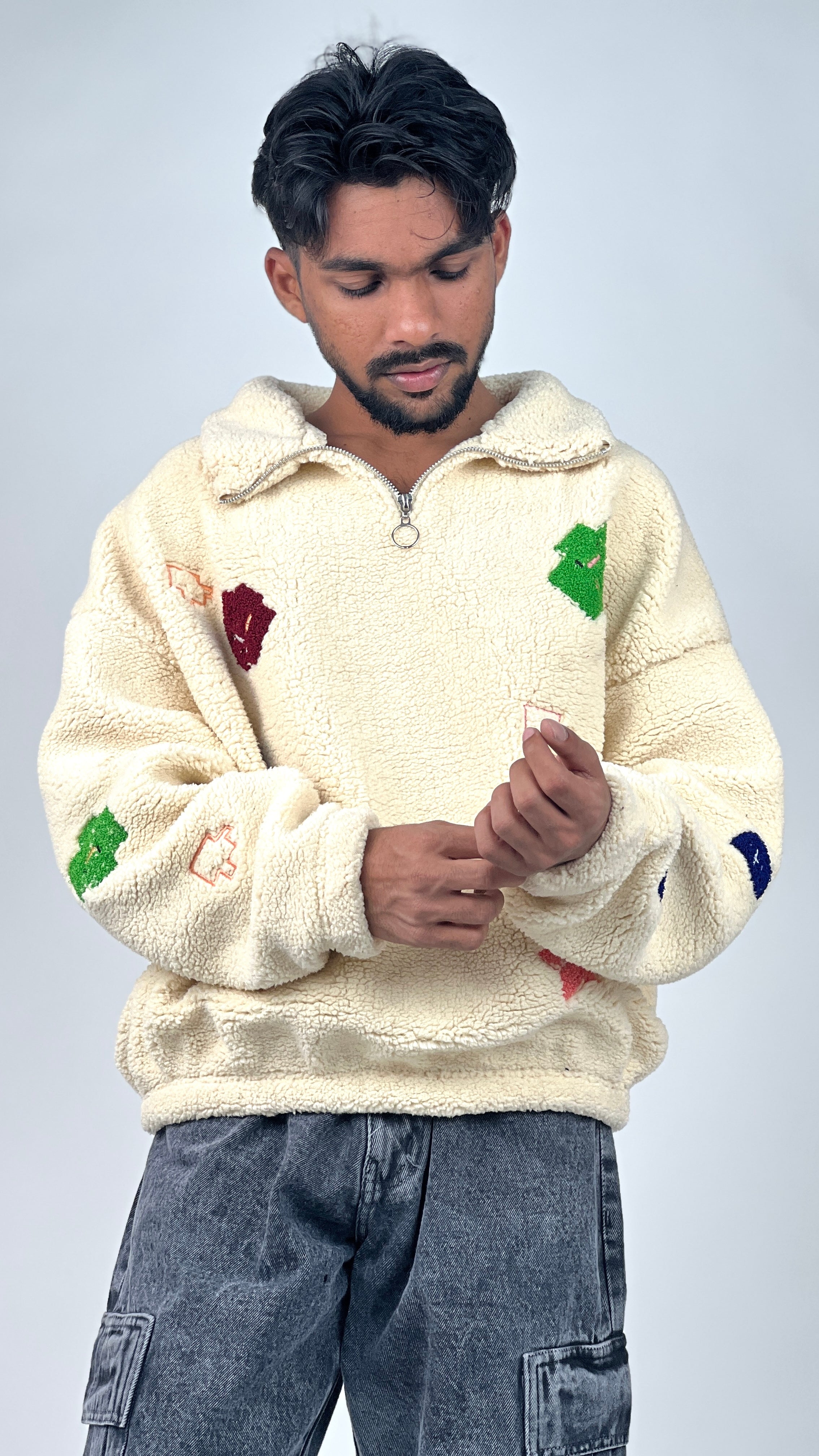 PRINTED HIGH NECK FLEECE